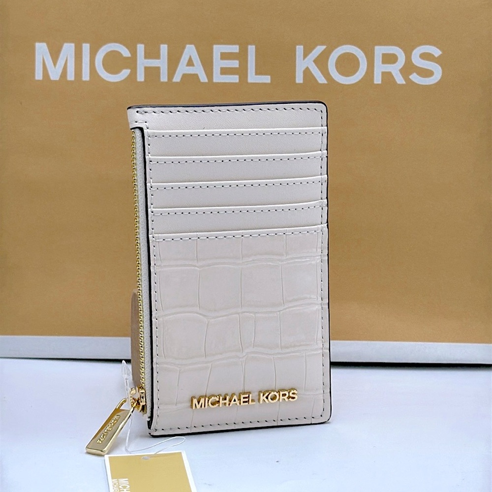 MICHAEL KORS JET SET TRAVEL MEDIUM TZ CARD CASE IN LIGHT CREAM